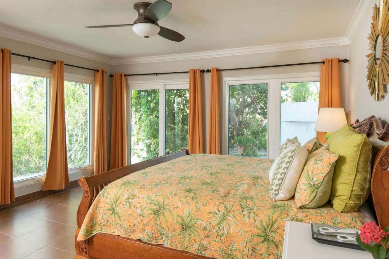 Tropical Panorama Villa Cruz Bay ภายนอก รูปภาพ